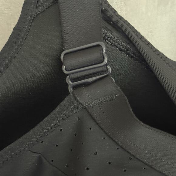 Lululemon Sports Bra 36E Run Times High Support Black Soft Cups Sweat Wicking - Picture 9 of 13